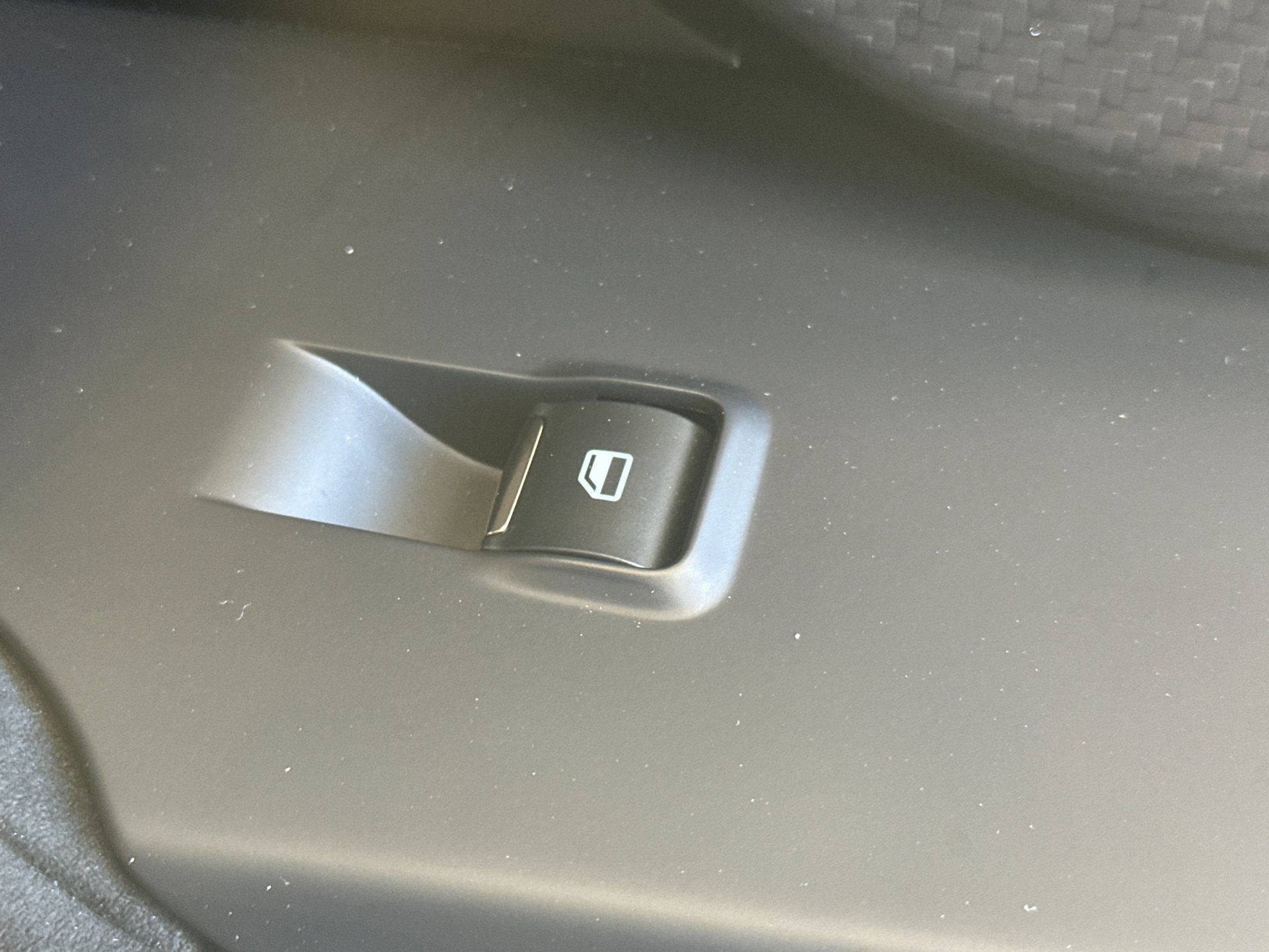 Used 2022 Ford GT RWD image 16