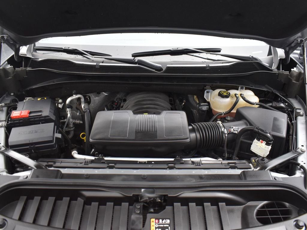 Used 2024 Chevrolet Silverado 1500 LT Trail Boss w/ Convenience Package II AWD/4WD image 8