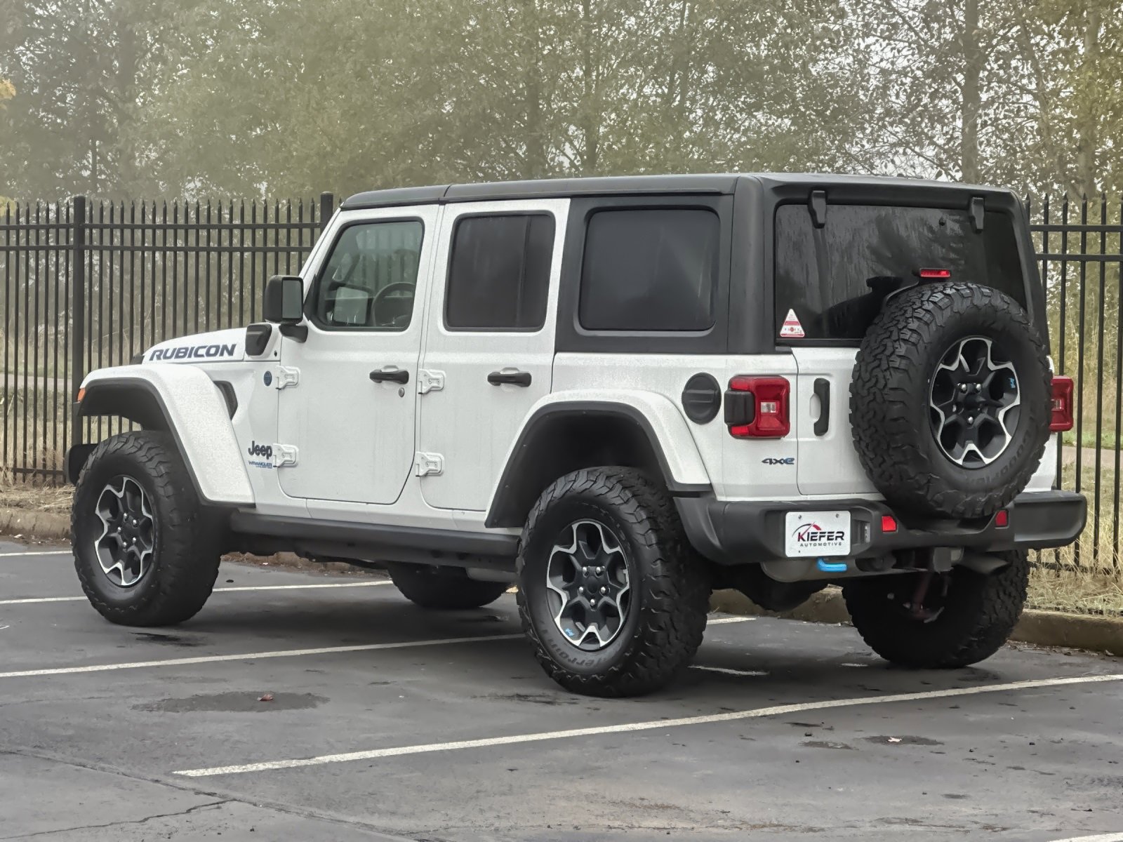 Used 2022 Jeep Wrangler Unlimited Rubicon 4xe image 6
