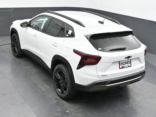 New 2026 Chevrolet Trax ACTIV FWD image 38