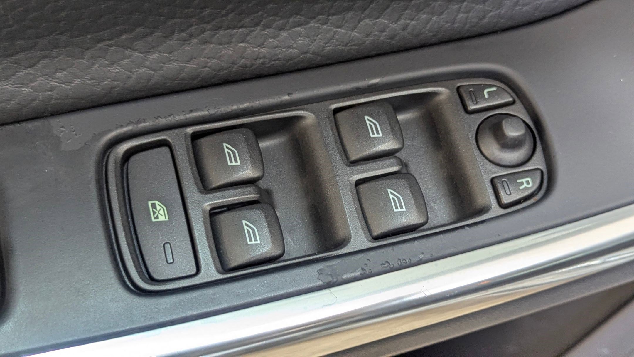 Used 2012 Volvo S60 T5 image 23