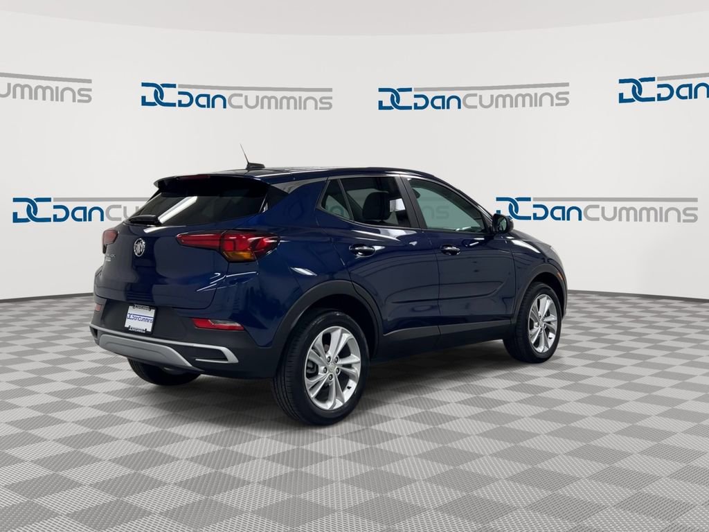 Used 2023 Buick Encore GX Preferred w/ Cold Weather Comfort Package AWD/4WD image 8
