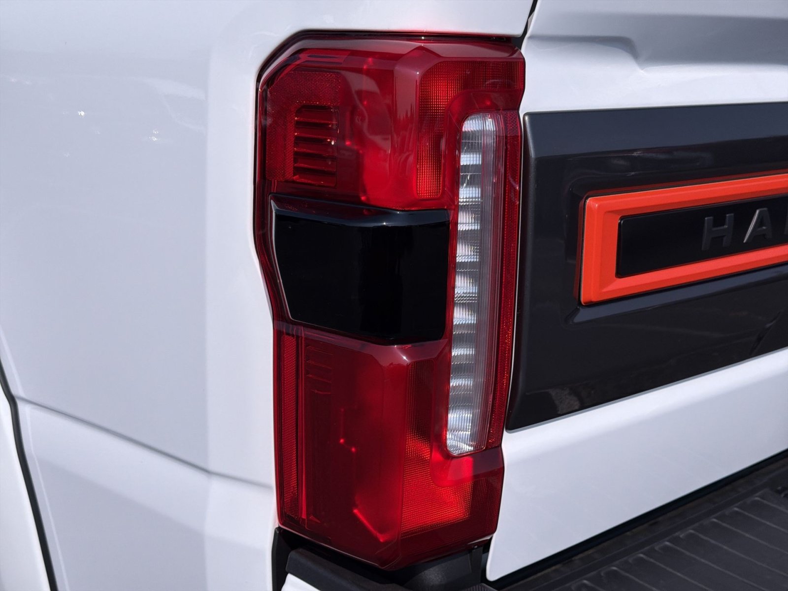 New 2026 Ford F250 Lariat w/ Black Appearance Package AWD/4WD image 18