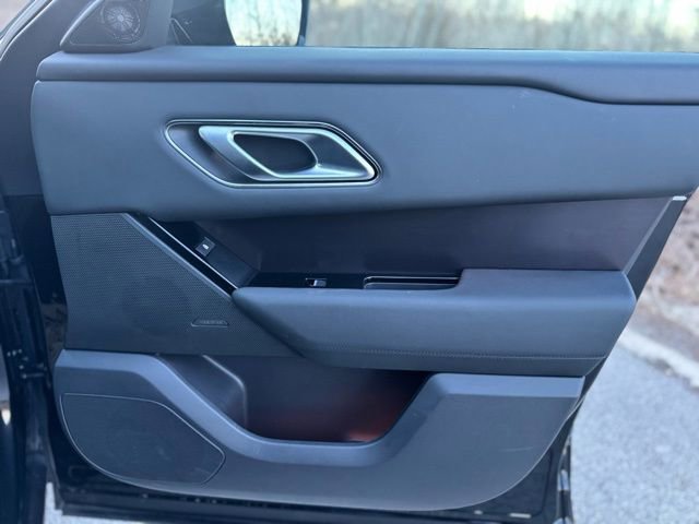 Used 2026 Land Rover Range Rover Velar Dynamic SE image 19