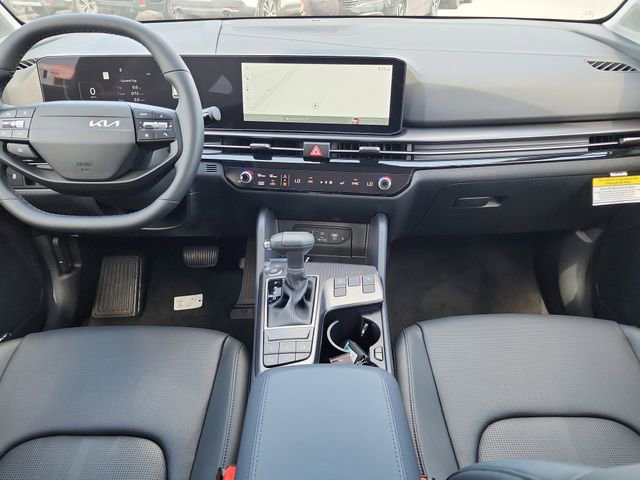 Certified 2026 Kia Sportage SX FWD image 17