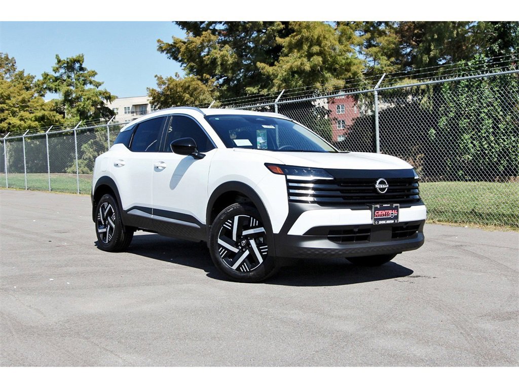 New 2026 Nissan Kicks SV