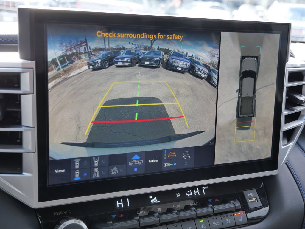 Used 2025 Toyota Tundra Platinum image 51