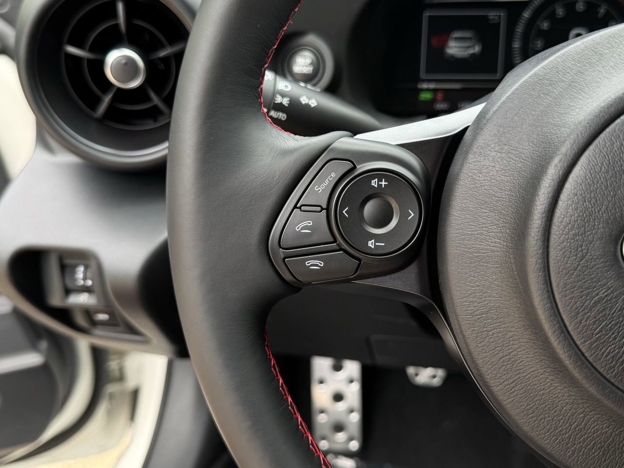 Used 2025 Subaru BRZ Limited RWD image 15