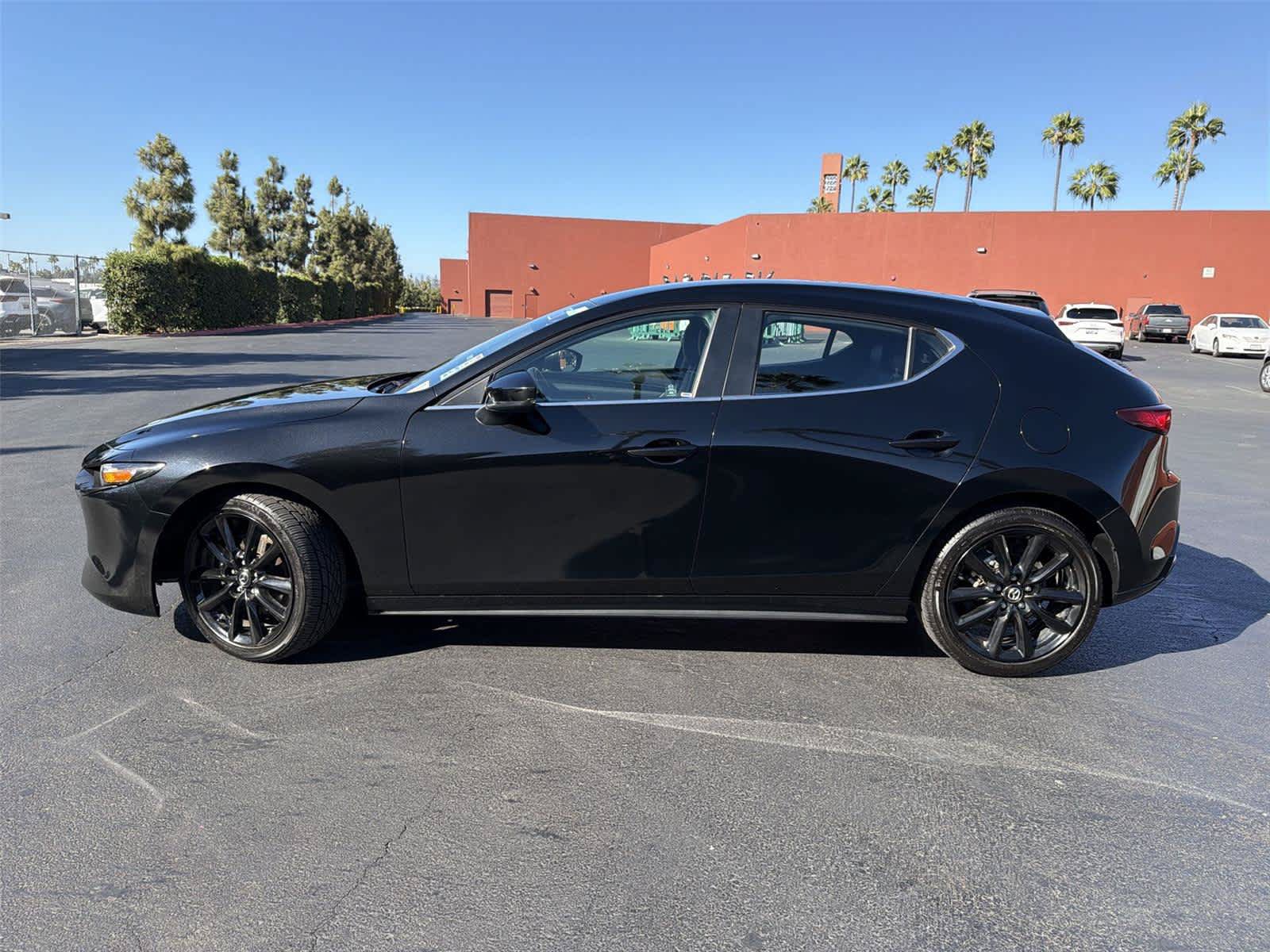 Used 2024 MAZDA MAZDA3 s FWD image 3