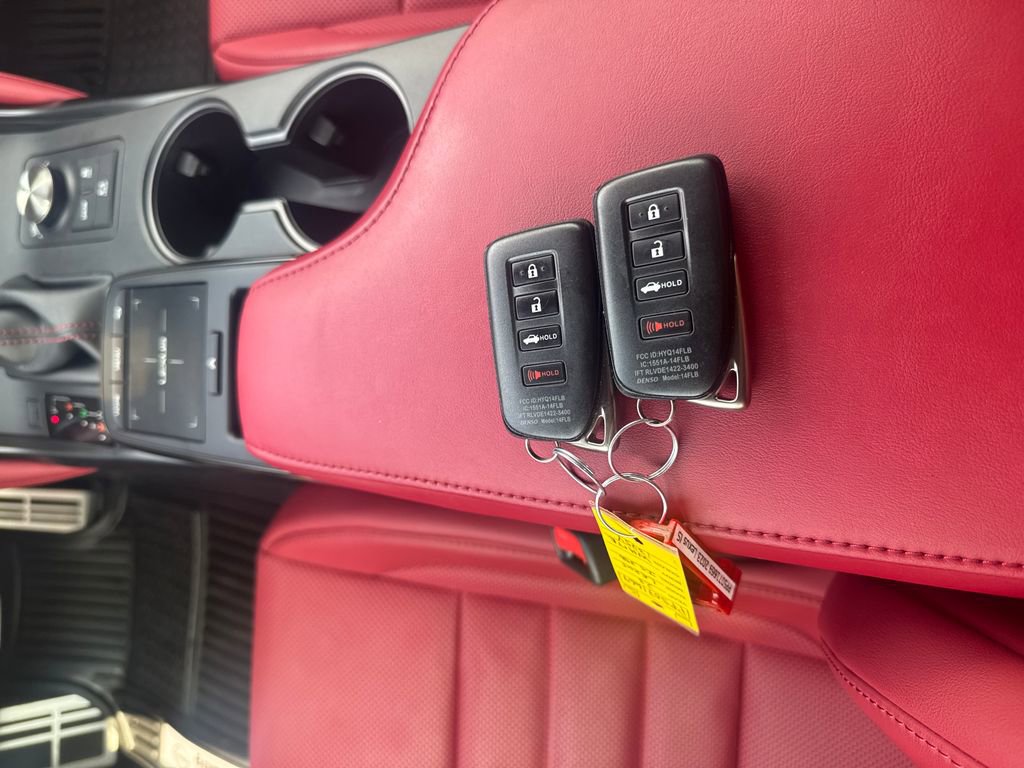 Used 2023 Lexus IS 350 F Sport RWD image 29