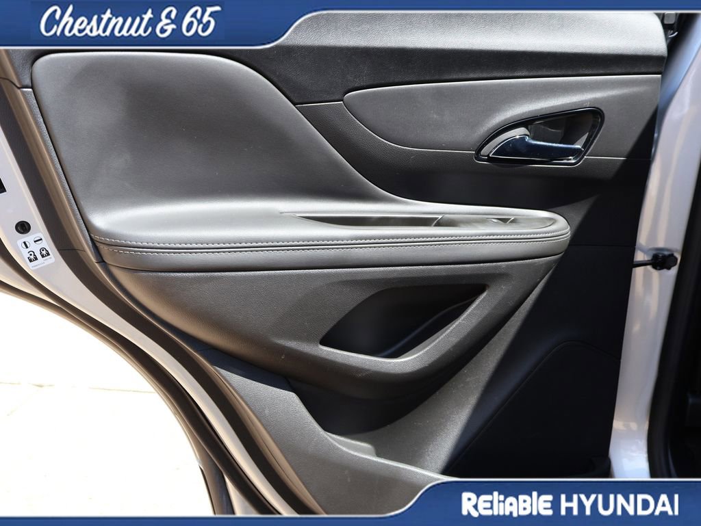 Used 2022 Buick Encore Preferred w/ Safety Package image 17