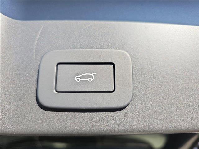 New 2026 Land Rover Range Rover Evoque S image 13