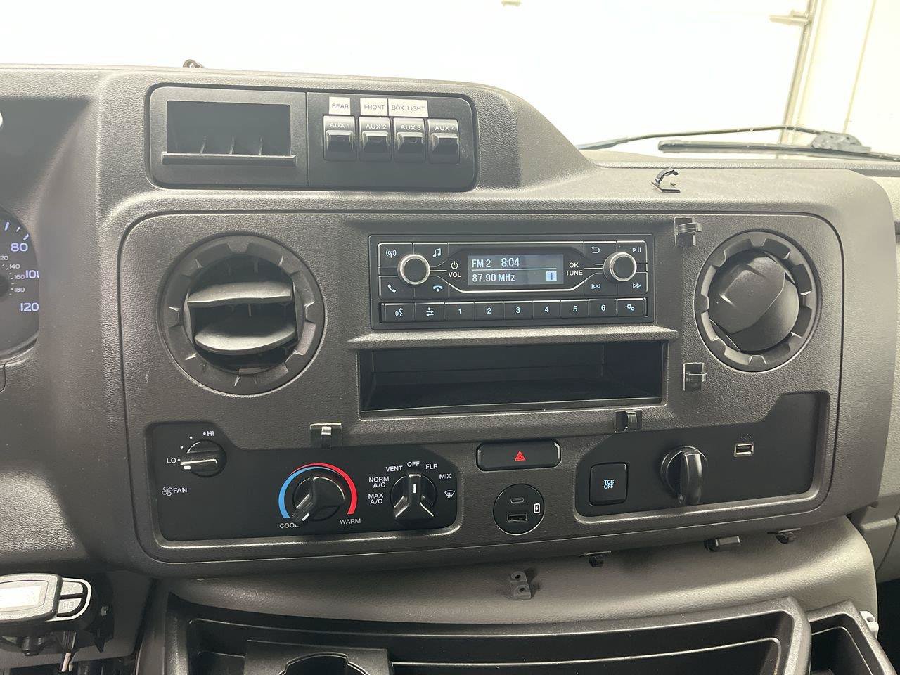 Used 2022 Ford E-350 and Econoline 350 Super Duty w/ Power Windows & Locks Group RWD image 13