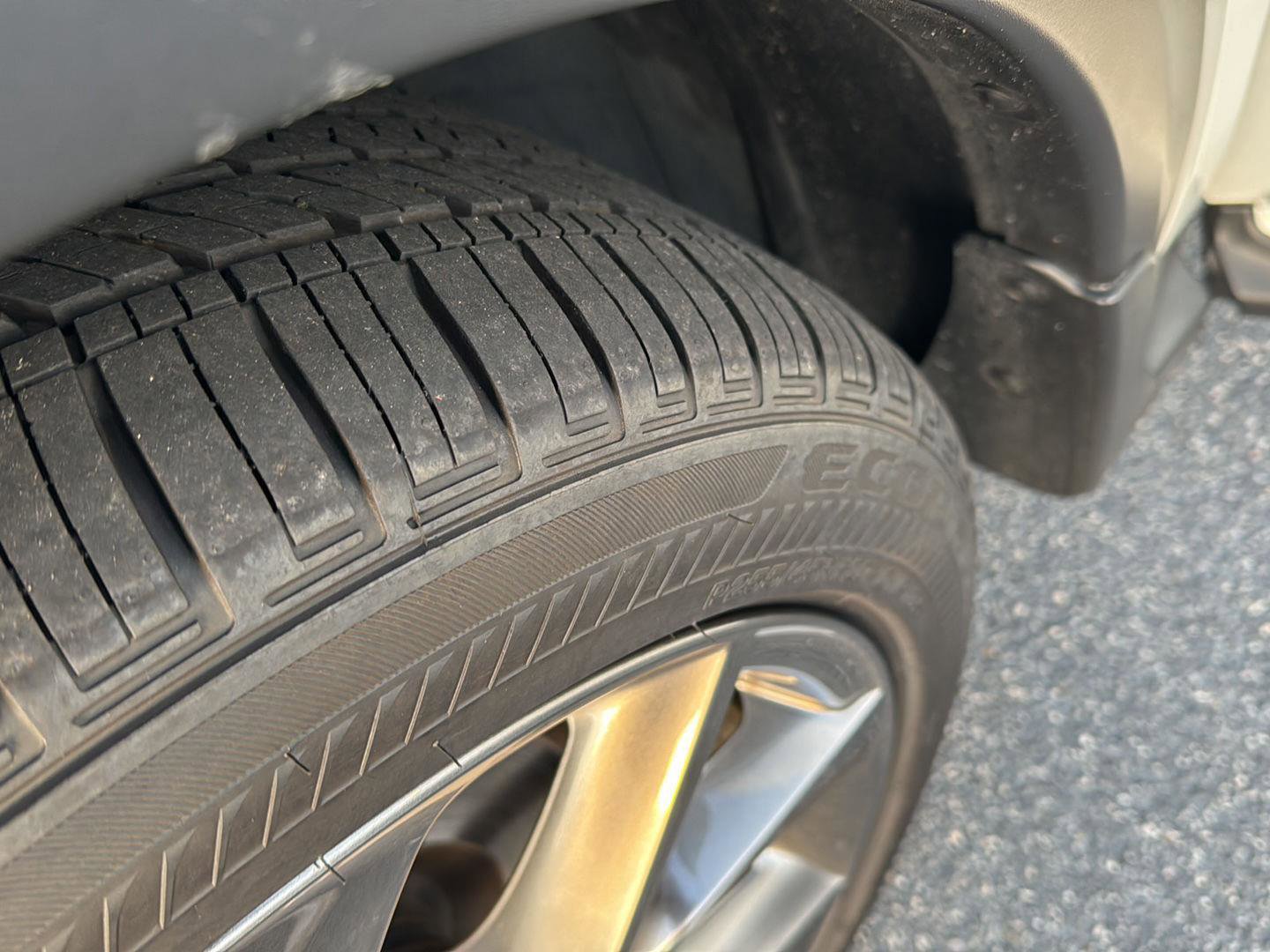 Used 2023 INFINITI QX50 Sensory w/ Accent Package image 36