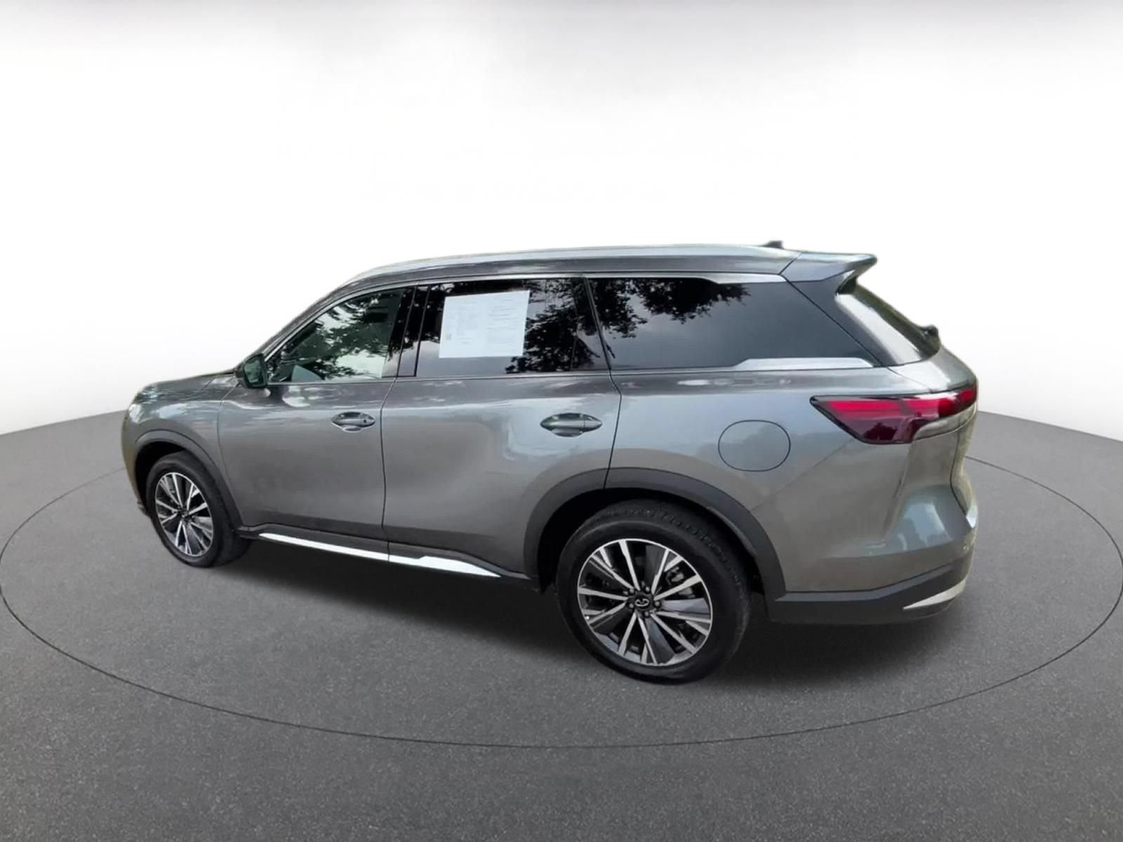 Used 2026 INFINITI QX60 Luxe FWD image 10