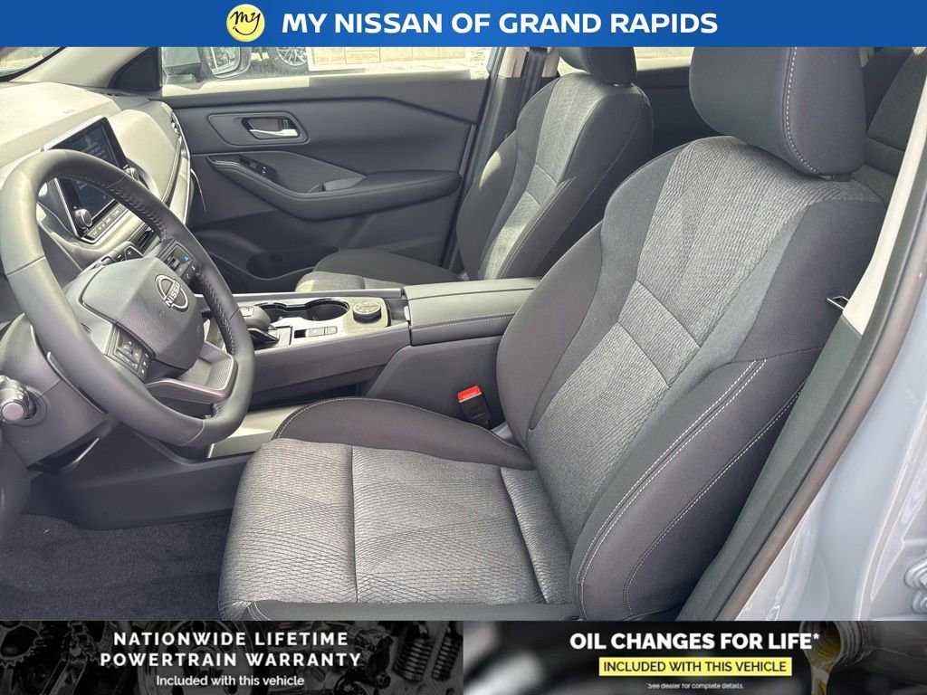 New 2026 Nissan Rogue SV w/ Cold Weather Package AWD/4WD image 14