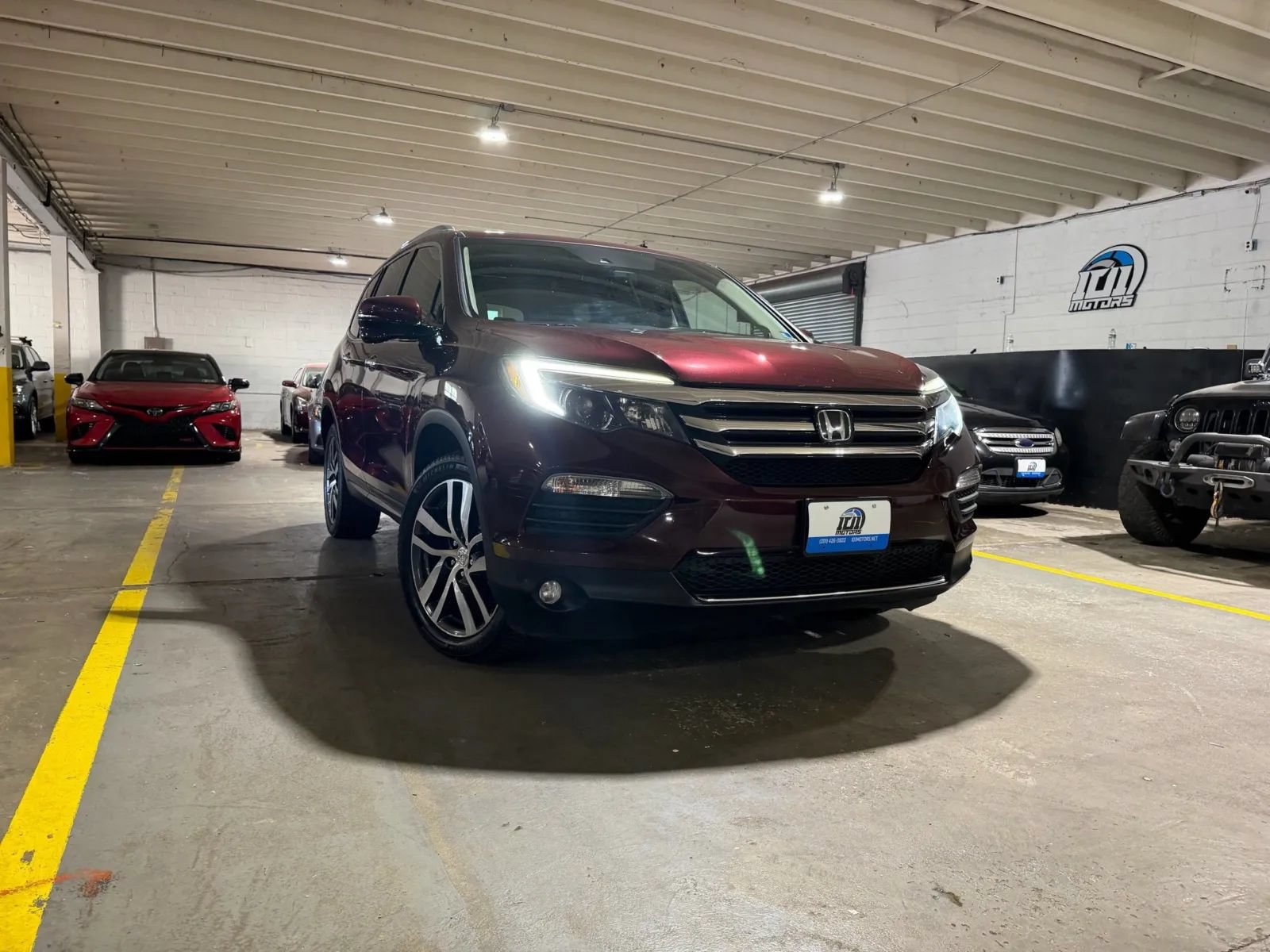 Used 2017 Honda Pilot Touring image 6