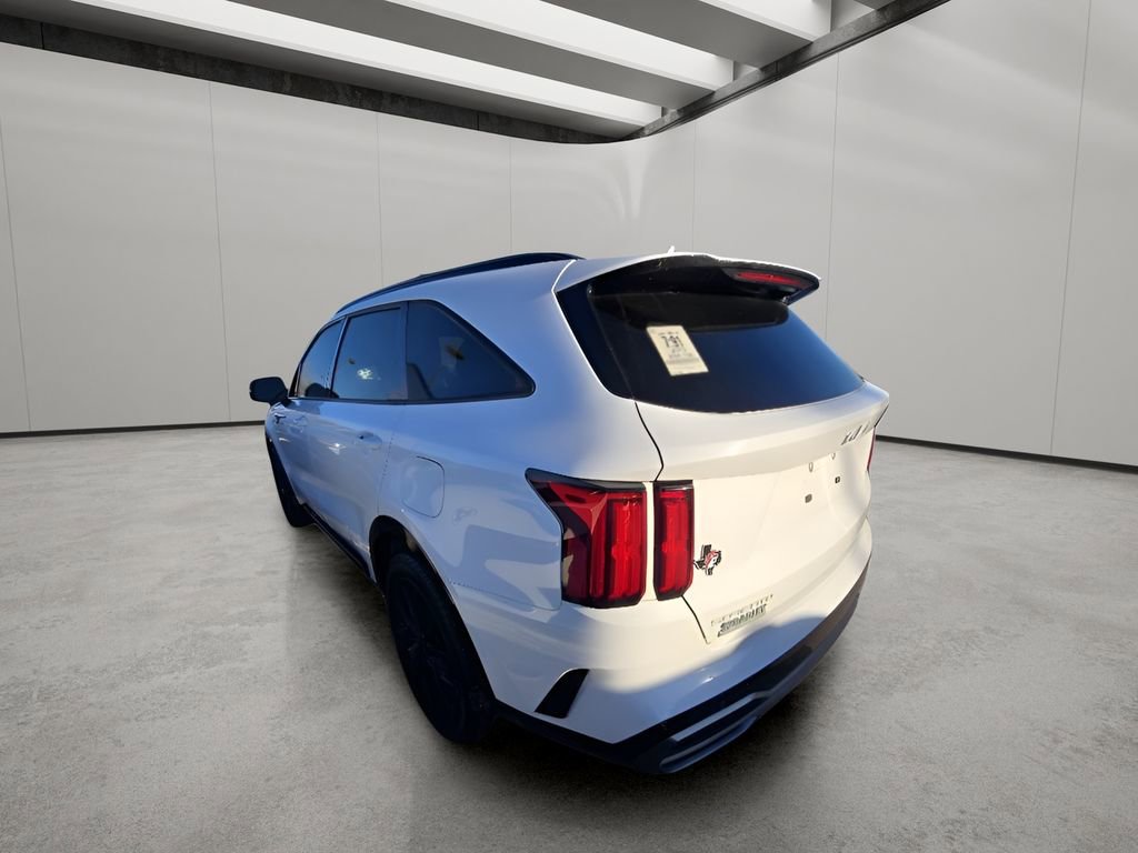 Used 2023 Kia Sorento SX image 3