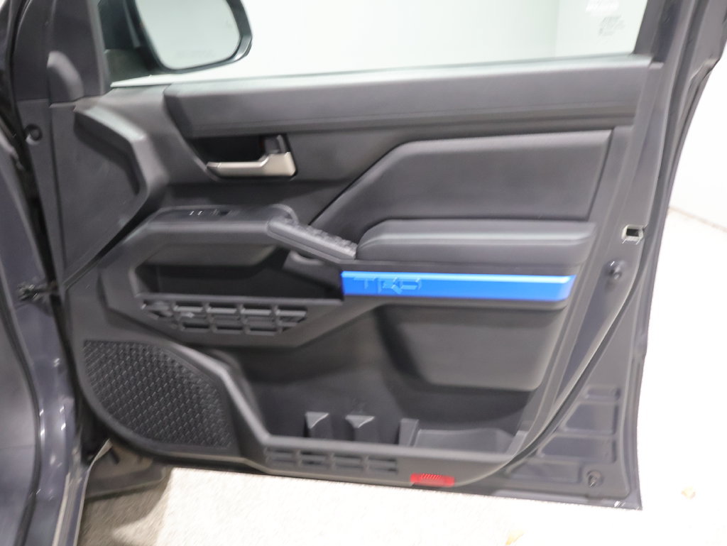 Certified 2025 Toyota Tacoma TRD Sport AWD/4WD image 24