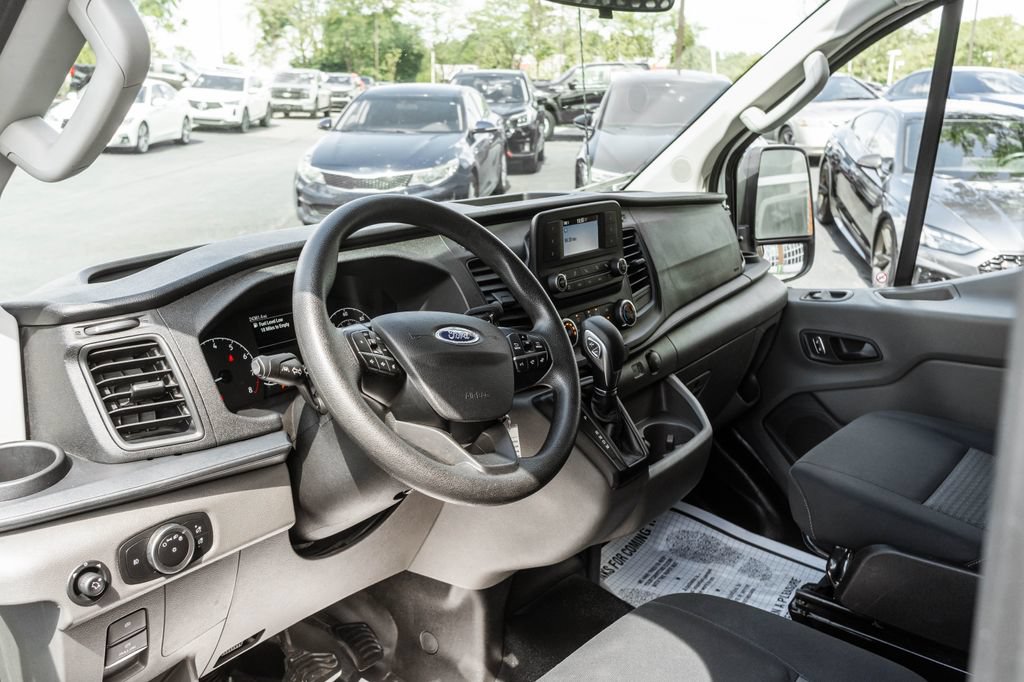 Used 2024 Ford Transit 250 Low Roof w/ Exterior Upgrade Package RWD image 7