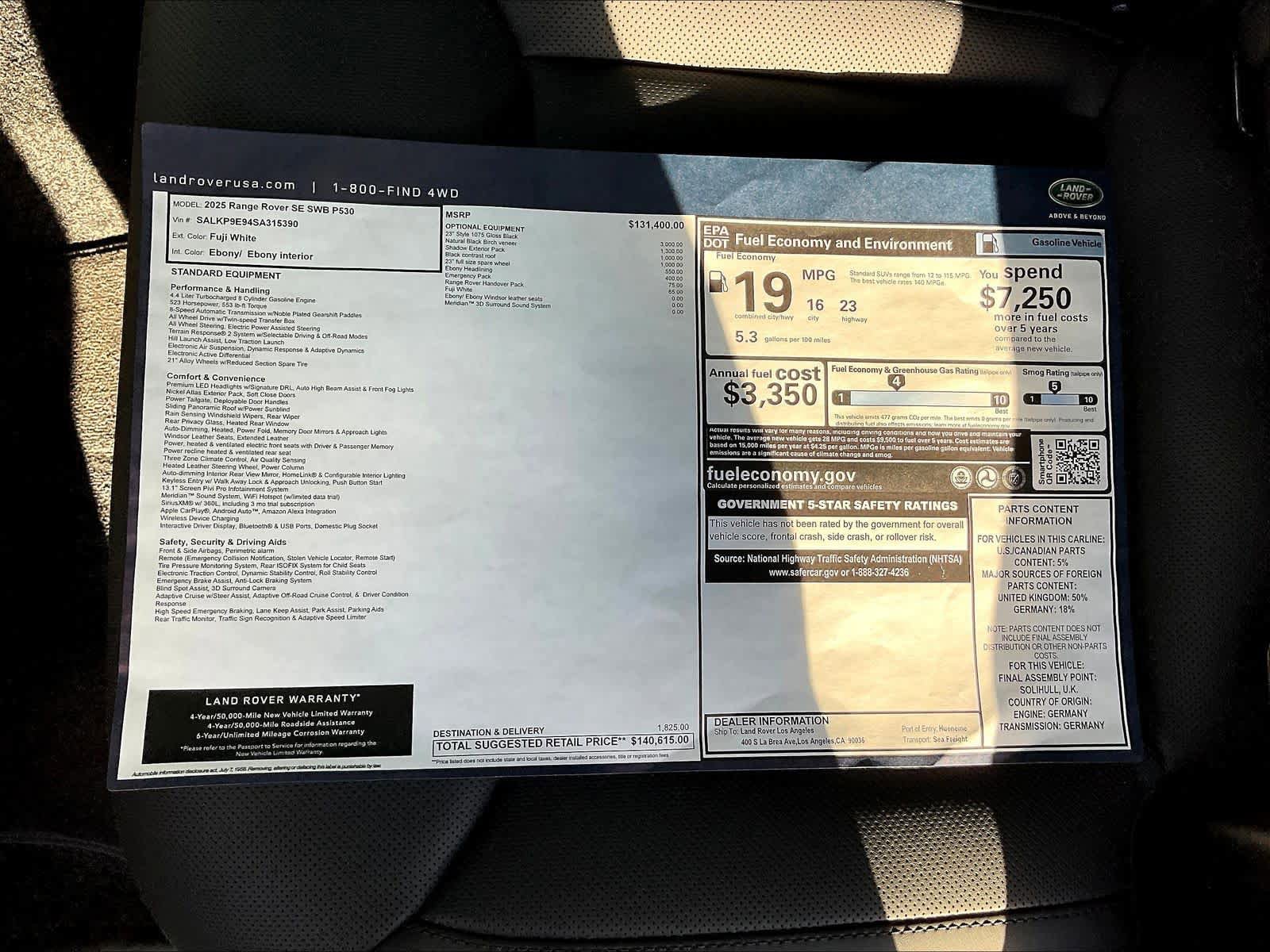 New 2025 Land Rover Range Rover SE image 37