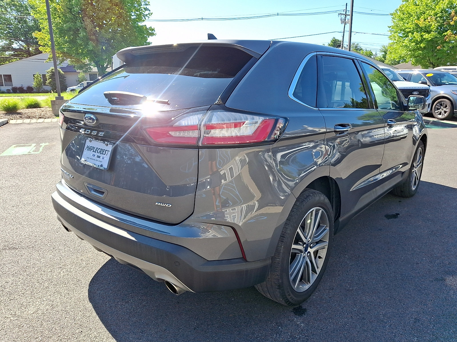 Used 2022 Ford Edge Titanium AWD/4WD image 5