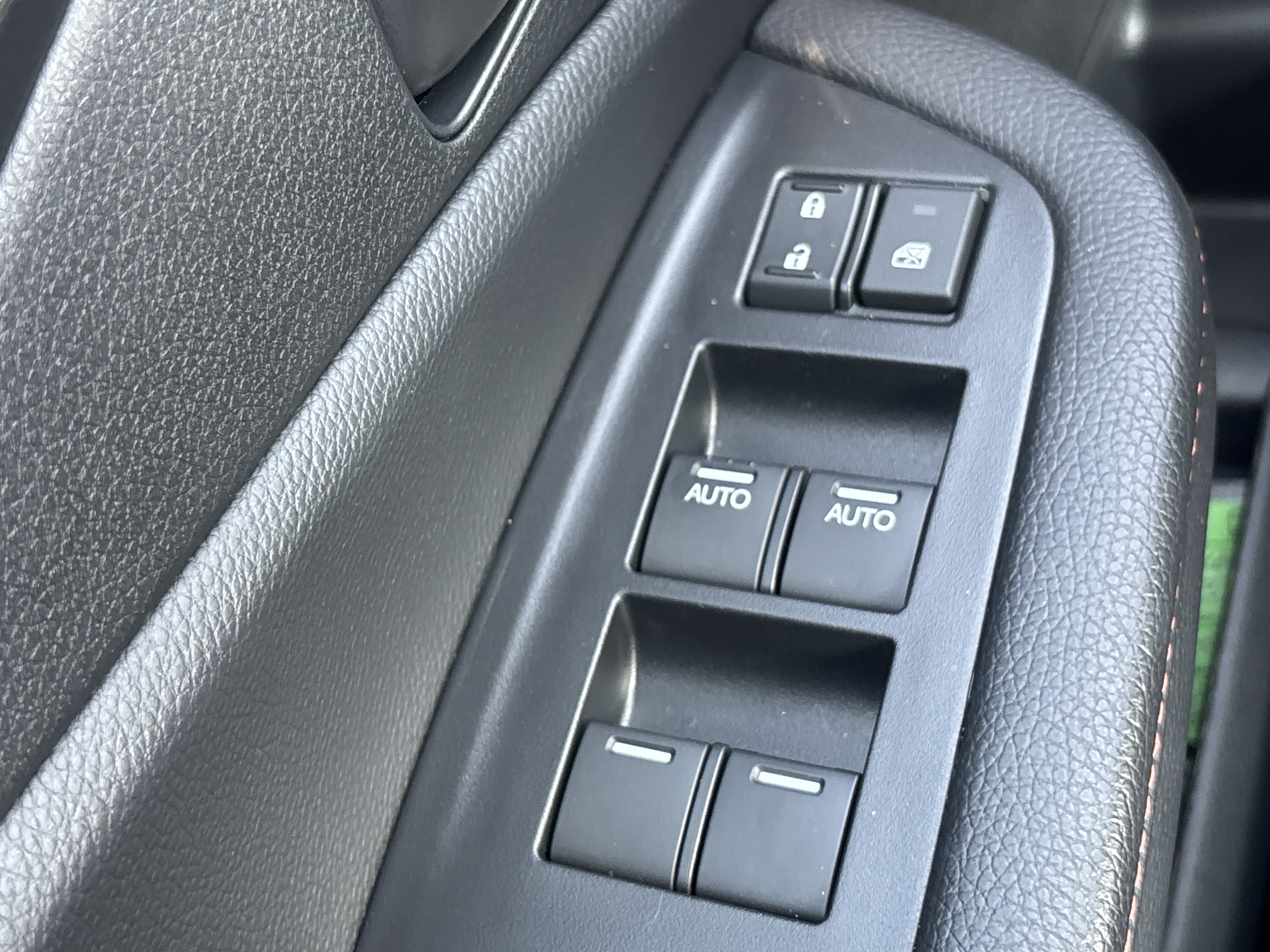 Used 2025 Honda Passport TrailSport image 35