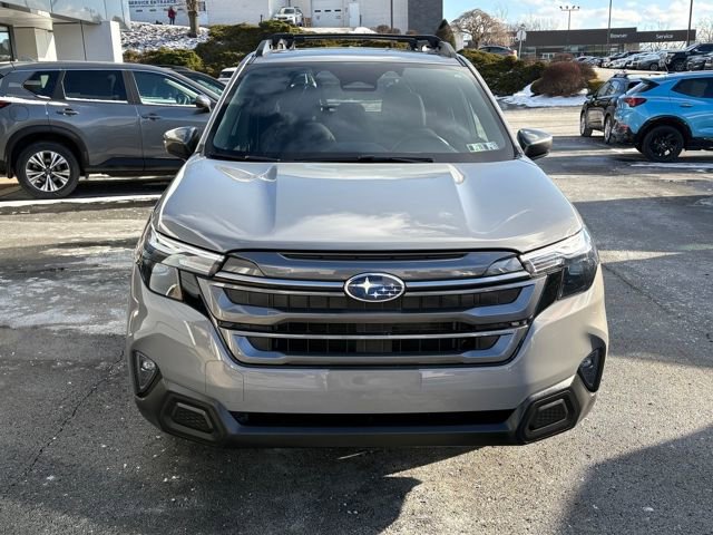 Used 2025 Subaru Forester Premium image 8
