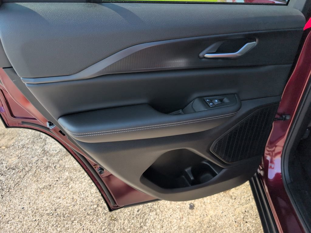 New 2025 Jeep Grand Cherokee Altitude image 32