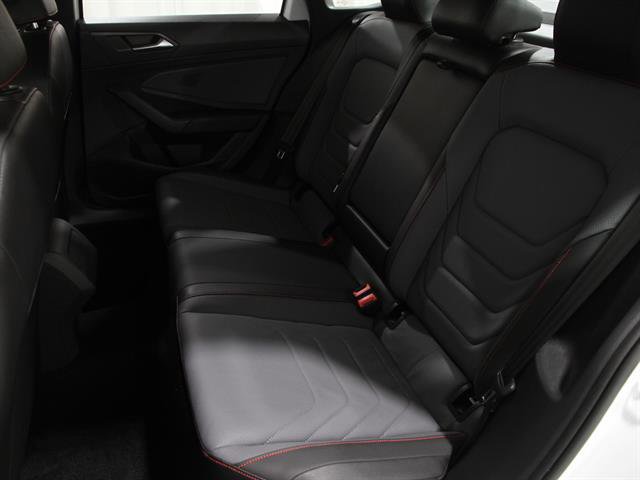 Used 2025 Volkswagen Jetta GLI Autobahn image 18