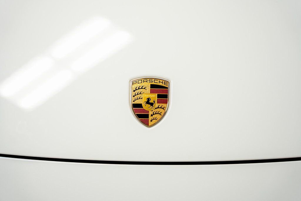 Used 2023 Porsche Panamera Platinum Edition image 10