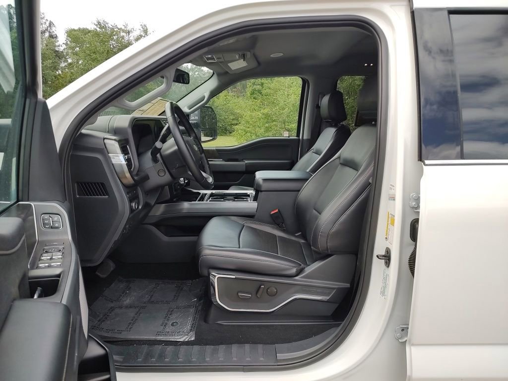 Used 2023 Ford F250 Lariat w/ Lariat Ultimate Package image 15