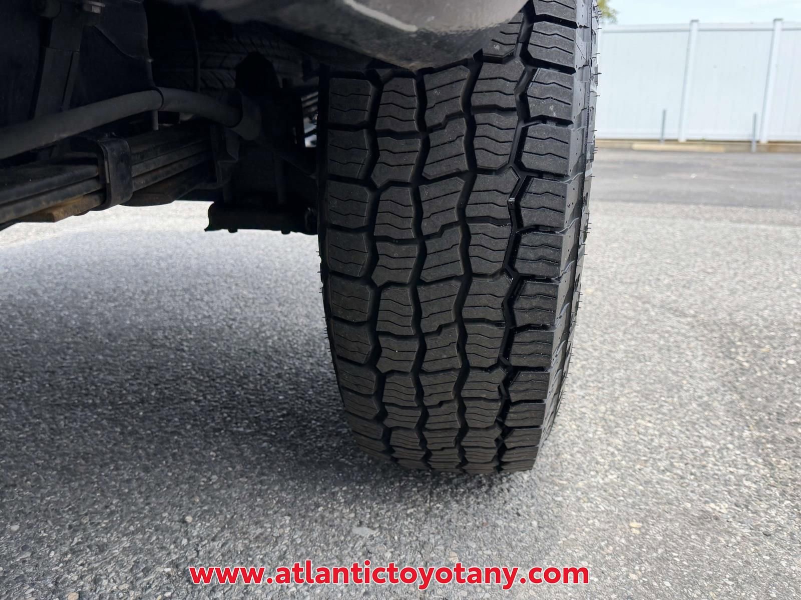 Used 2019 Toyota Tacoma SR5 AWD/4WD image 33