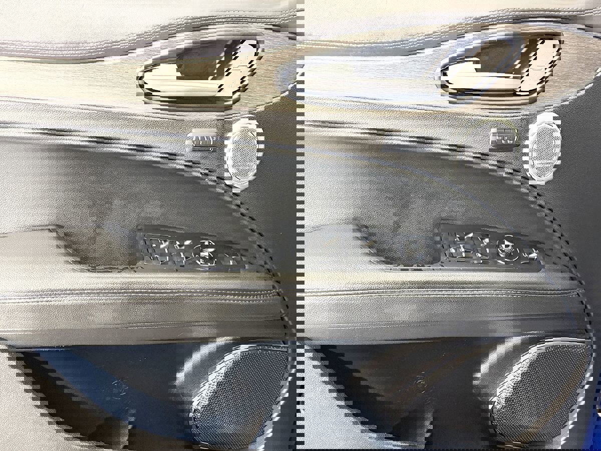 Used 2021 Alfa Romeo Stelvio Ti w/ Premium Package image 15