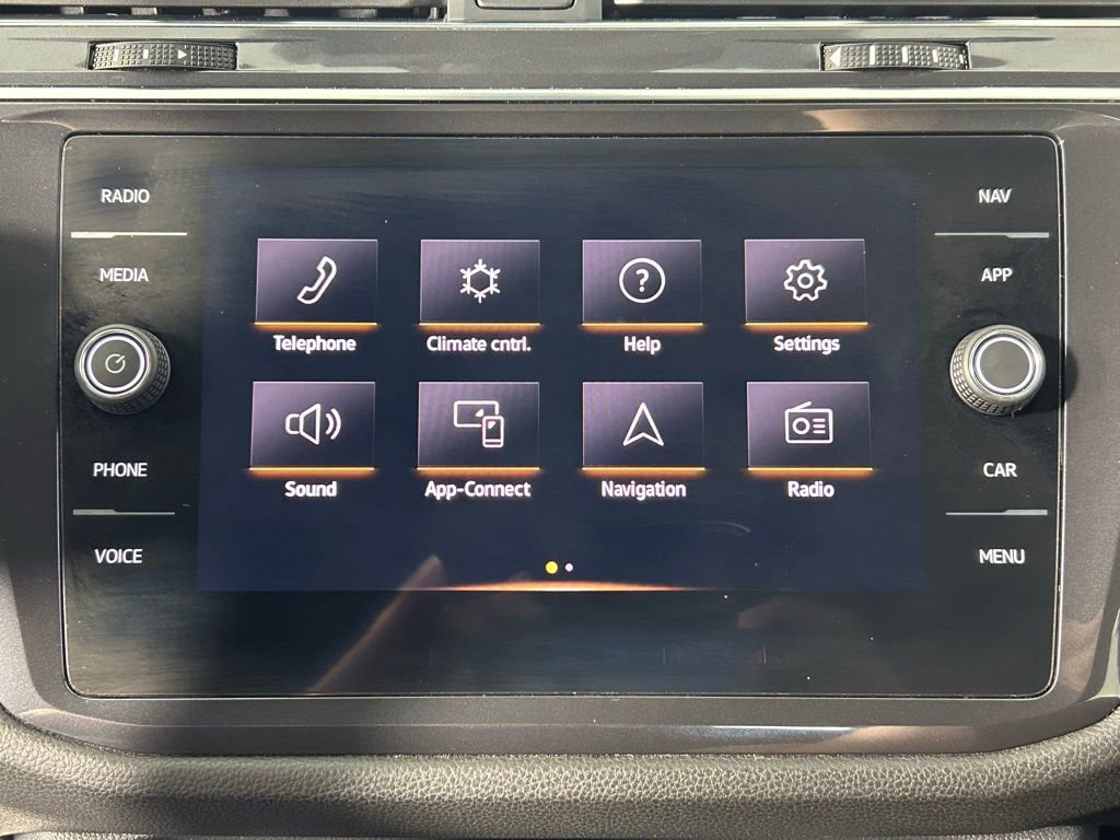 Used 2022 Volkswagen Tiguan SEL R-Line image 19