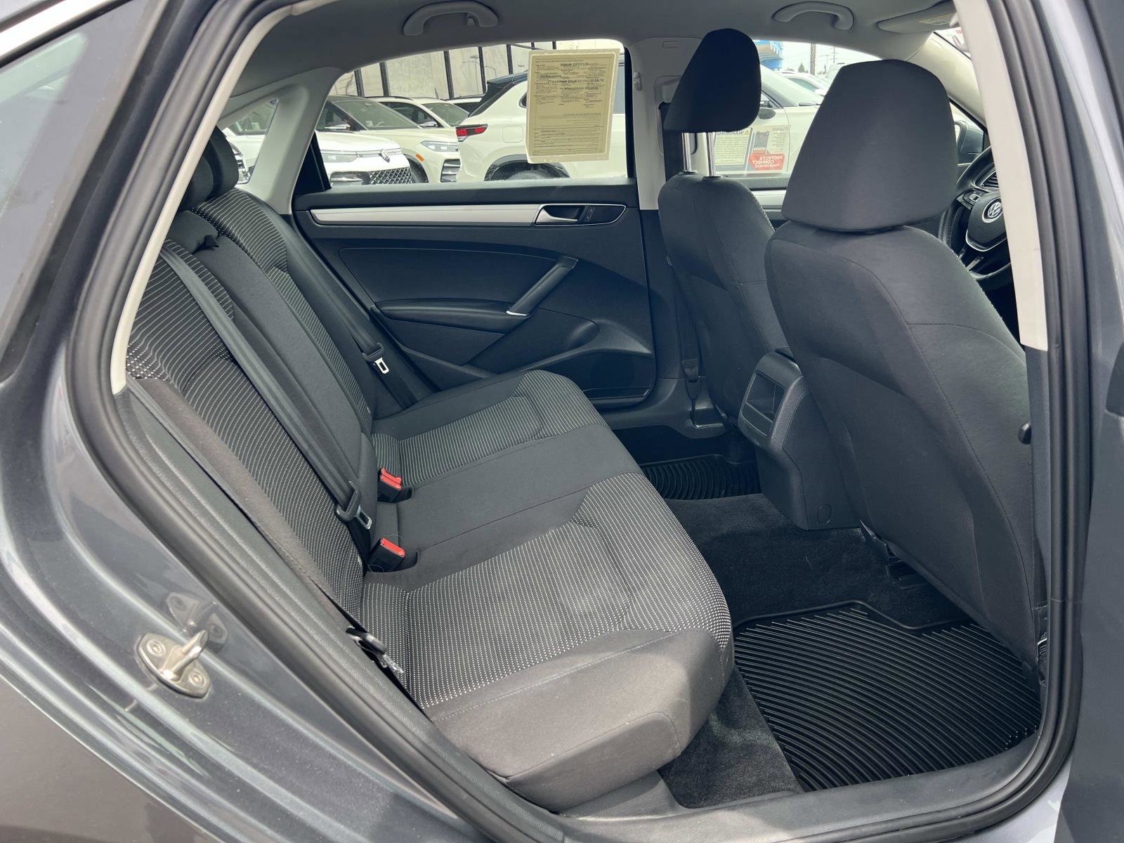 Used 2016 Volkswagen Passat 1.8T S image 28