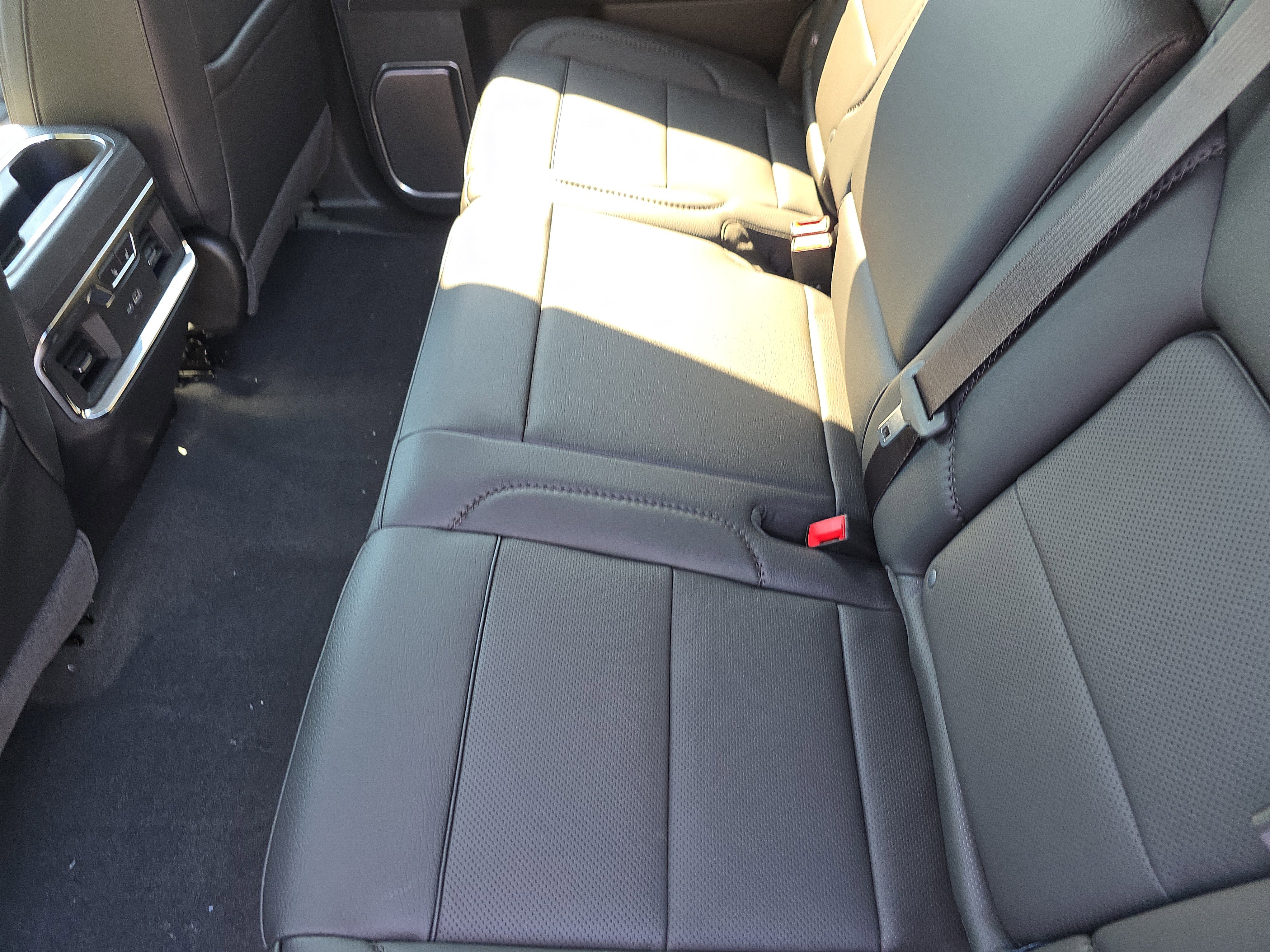 New 2026 GMC Sierra 1500 Denali w/ Technology Package image 28