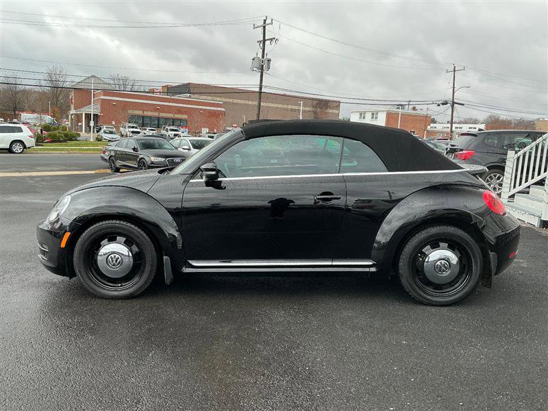 Used 2015 Volkswagen Beetle 1.8T image 3
