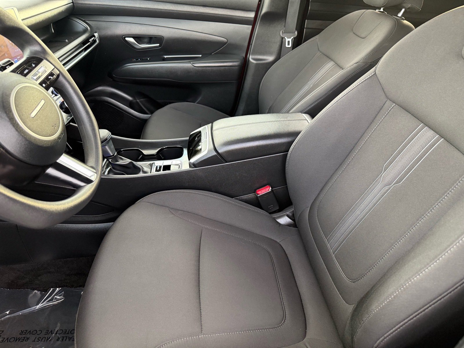 Used 2025 Hyundai Tucson SEL AWD/4WD image 13