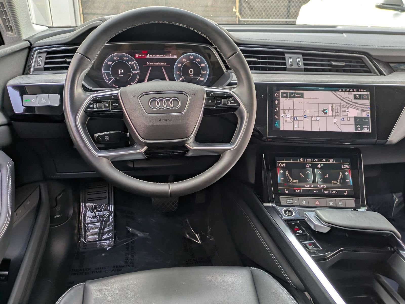 Used 2022 Audi e-tron Premium image 8