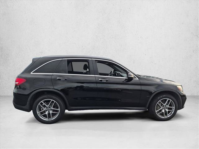 Used 2019 Mercedes-Benz GLC 300 image 4