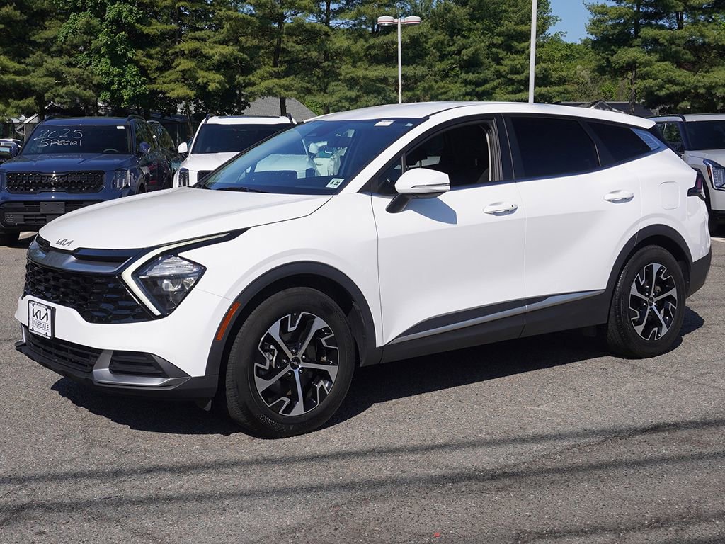 Used 2023 Kia Sportage EX FWD image 8