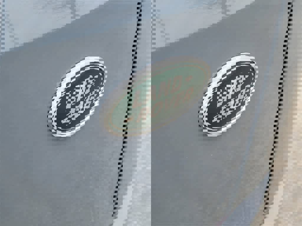 Used 2023 Land Rover Range Rover Evoque R-Dynamic S image 5