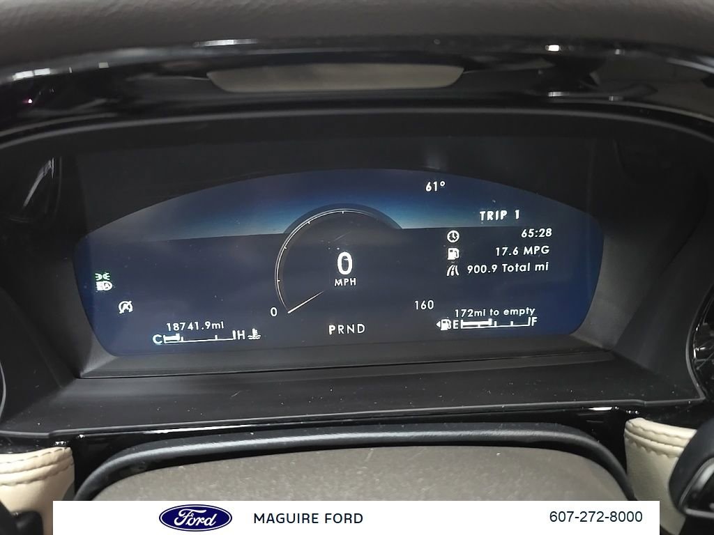 Used 2021 Lincoln Corsair Reserve w/ Sport Package image 25