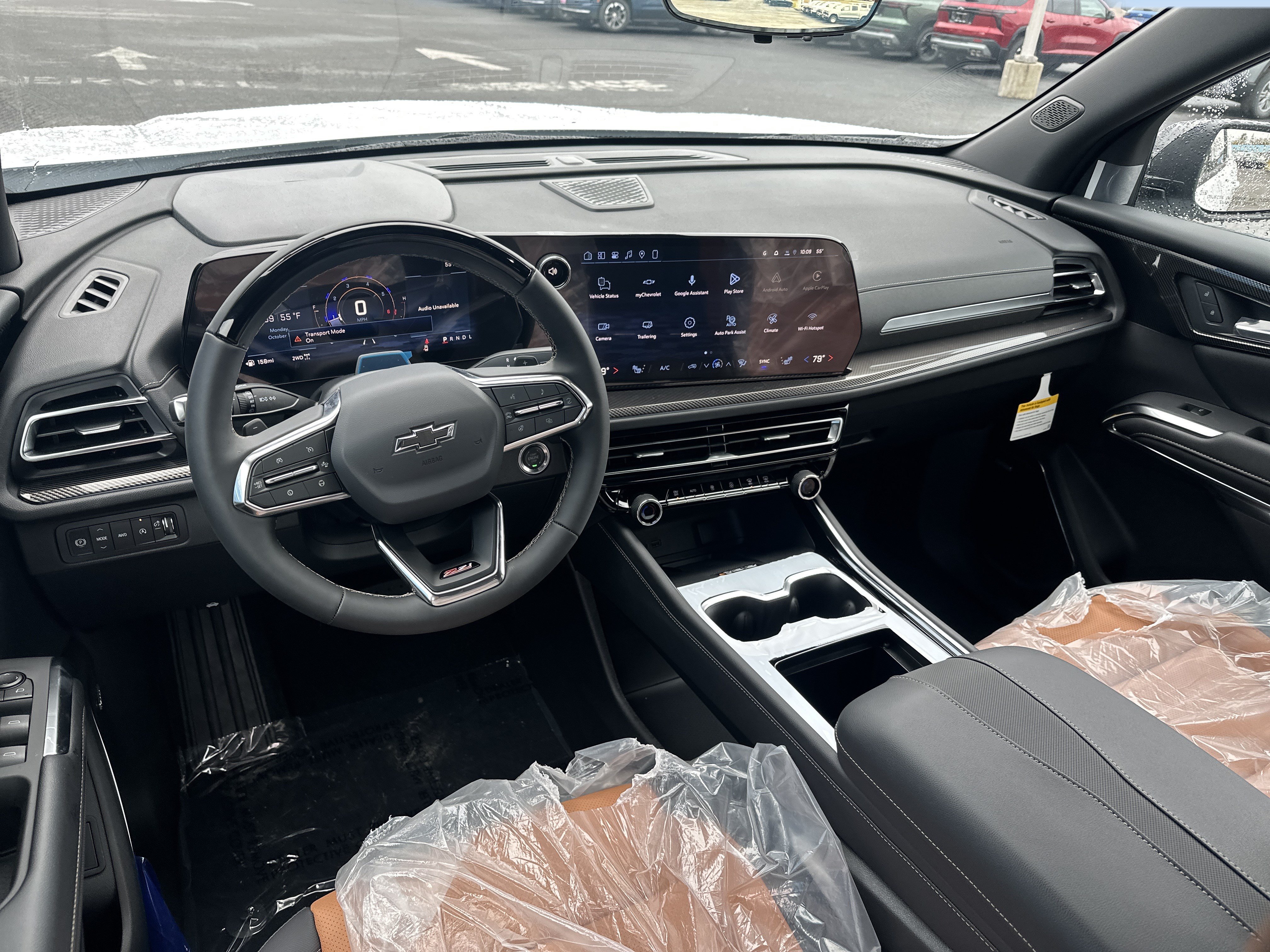New 2027 Chevrolet Traverse Z71 w/ Enhanced Driving Package AWD/4WD image 7