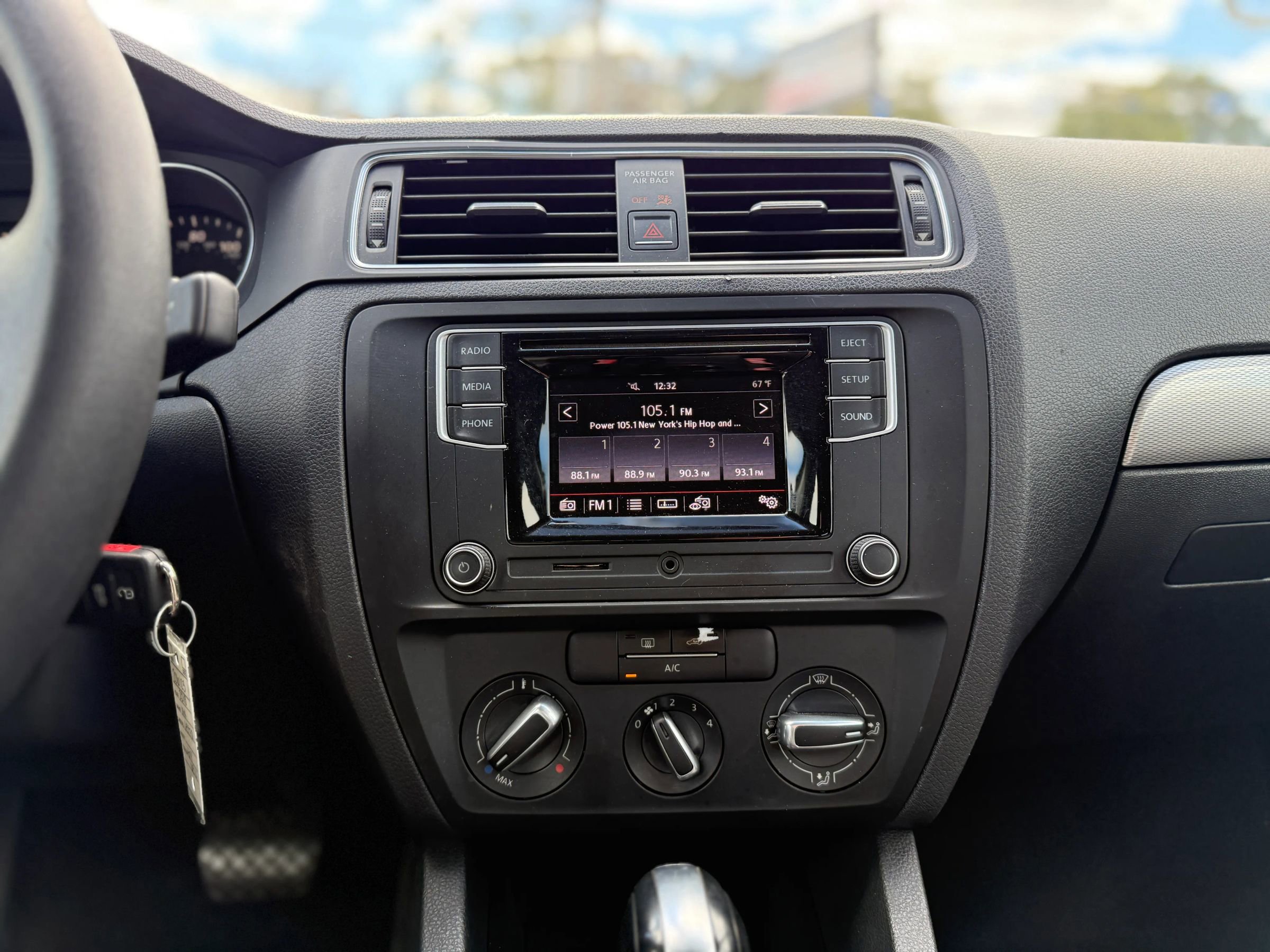 Used 2018 Volkswagen Jetta S image 17