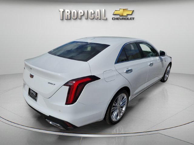 Used 2026 Cadillac CT4 Premium Luxury RWD image 5