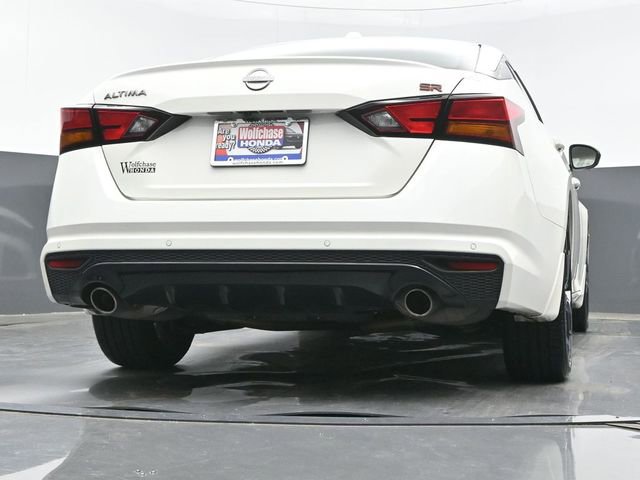 Used 2025 Nissan Altima 2.5 SR w/ SR Premium Package FWD image 24