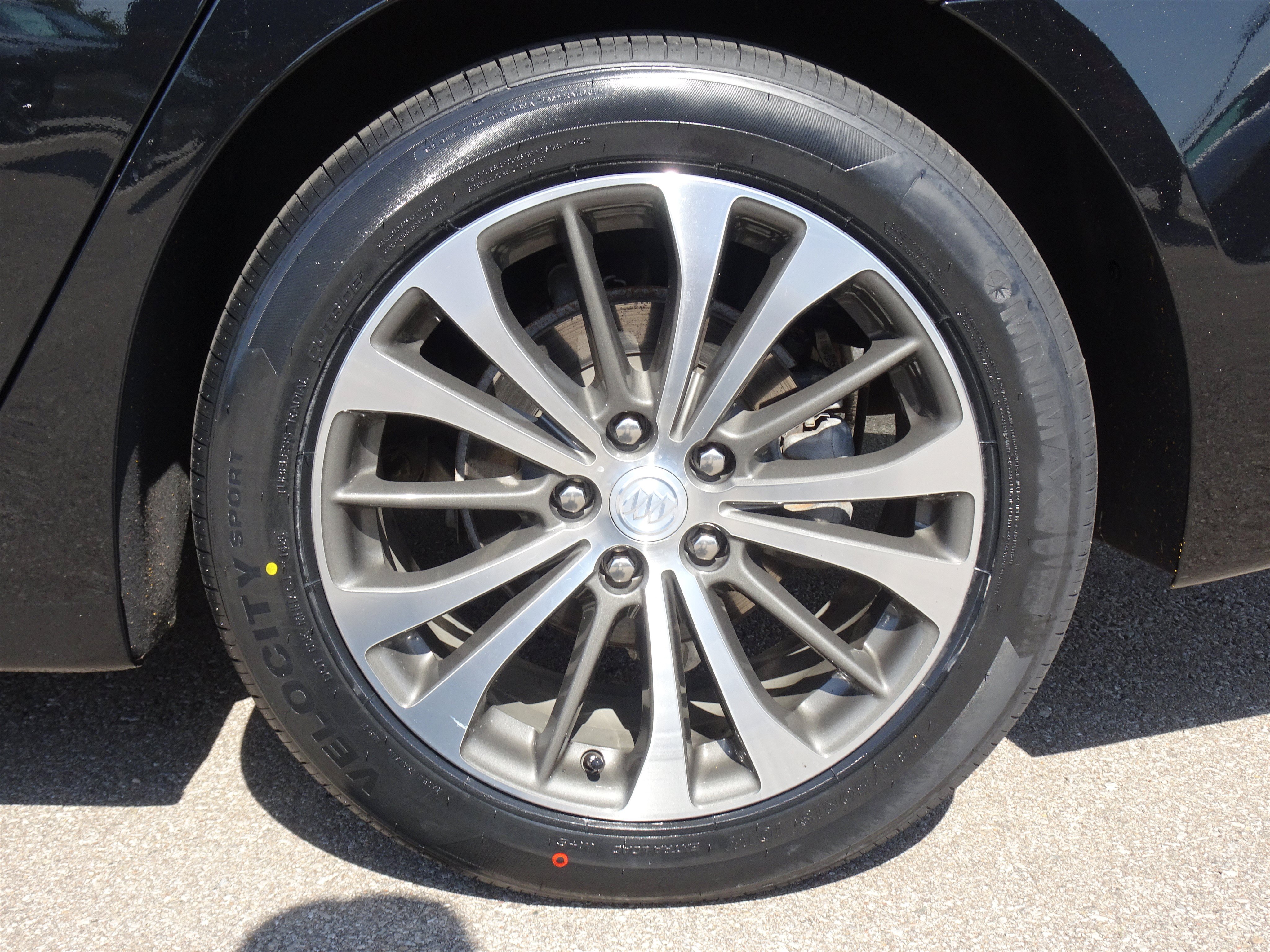 Used 2017 Buick LaCrosse Essence w/ Sun and Shade Package FWD image 25