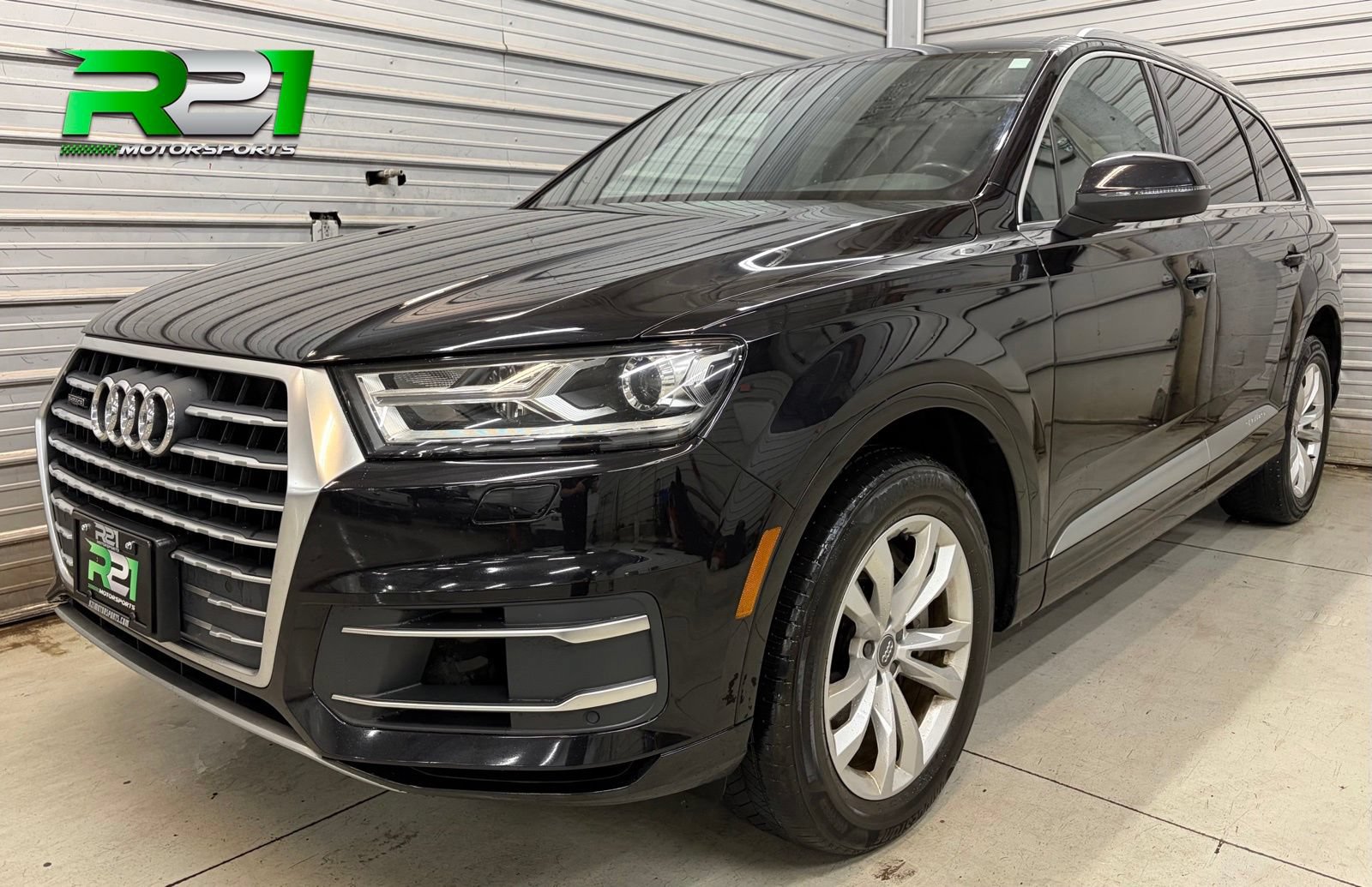 Used 2019 Audi Q7 3.0T Premium w/ Convenience Package AWD/4WD image 1